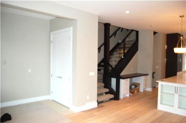 Renfrew Duplex — photo 10